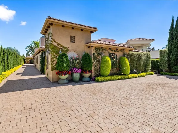 20382 SW Cypress St, Newport Beach, CA 92660