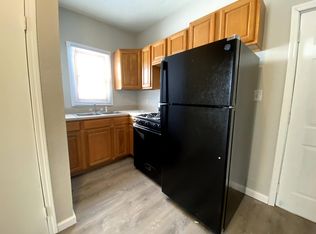 205 Manson St, Waterloo, IA 50703