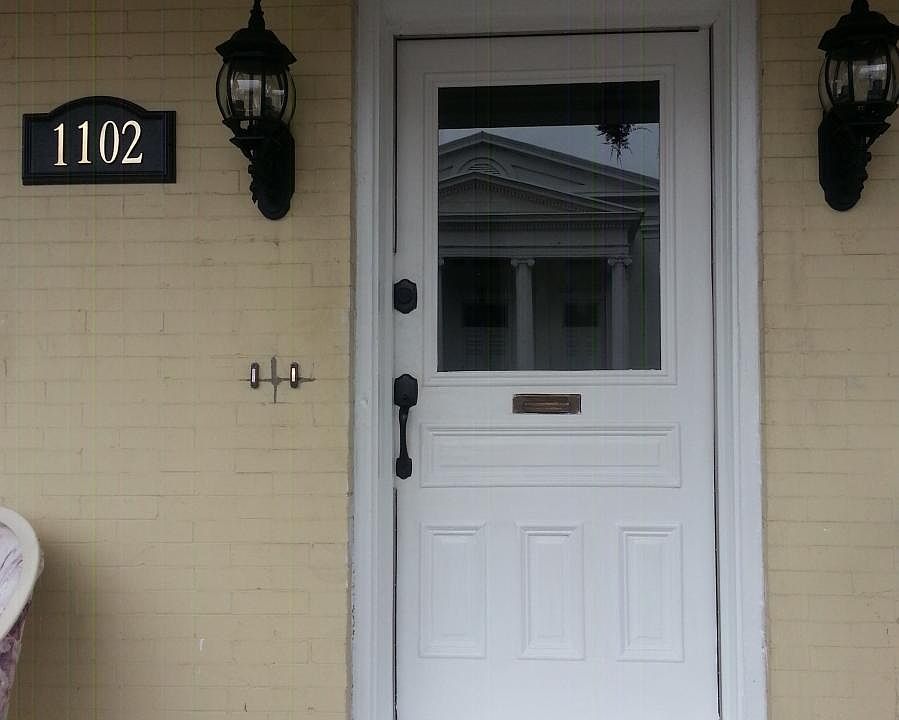 1st image of 1102 Bainbridge St #1