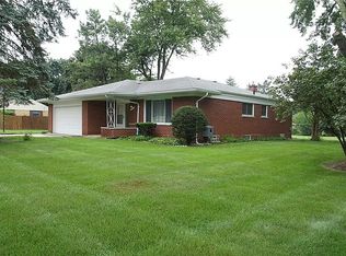 6440 Livernois Rd, Troy, MI 48098