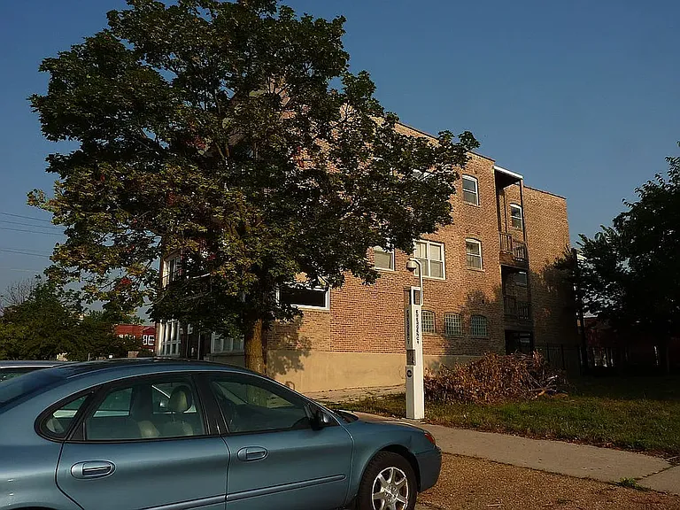 964 E 62nd St #3C — Photo 7