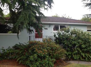 4059 NE 55th St, Seattle, WA 98105