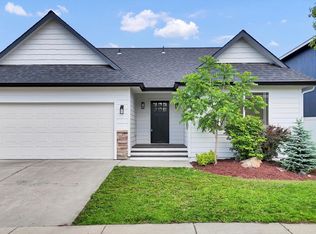 415 S McKee St, Greenacres, WA 99016