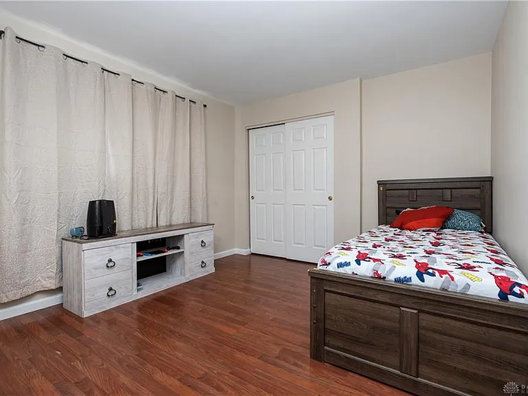 6840 Coronado Cir — Photo 34