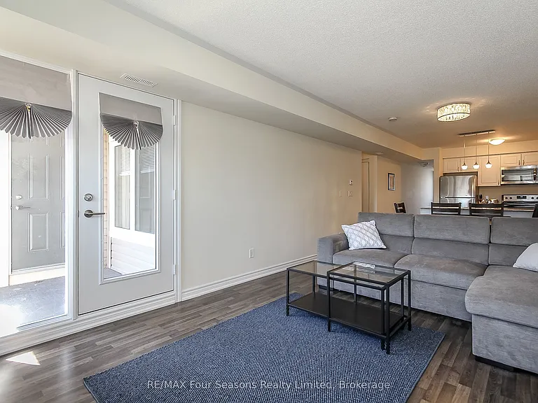 5 Anchorage Cres #207 — Photo 14