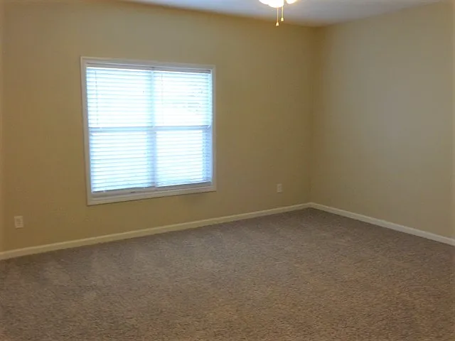 3914 Saint George Ter SW — Photo 11