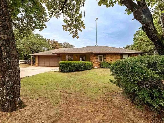 2nd image of 6703 S Pecan Rd