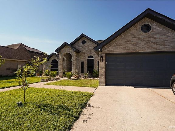 2nd image of 4113 Kiwi Ave