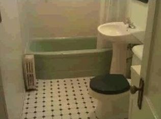 921 W Winona St APT 2, Chicago, IL 60640