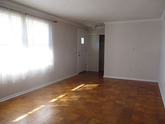 5th image of 3752 Tea Rose St. #3752
