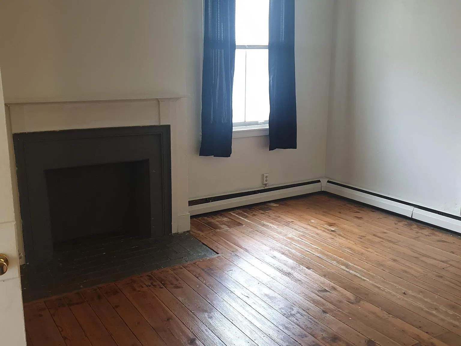 1 bed, 800 sqft, $1,000 — Photo 2