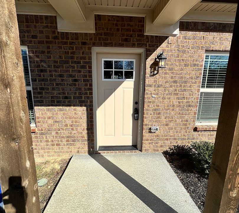 1st image of 210 Buffalo Valley Dr #77