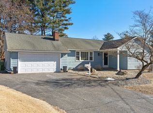 24 Cooper Dr, Glastonbury, CT 06033