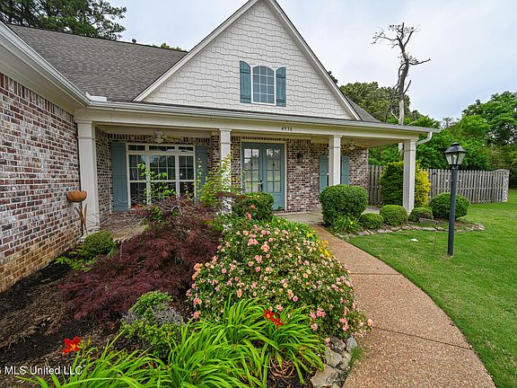 5th image of 4938 Pleasant Breeze Dr
