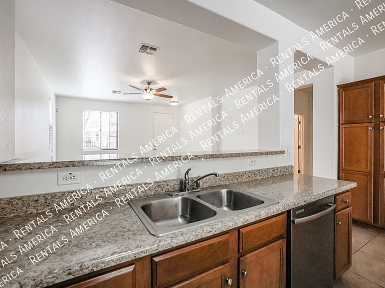 6946 W Harwell Rd — Photo 24