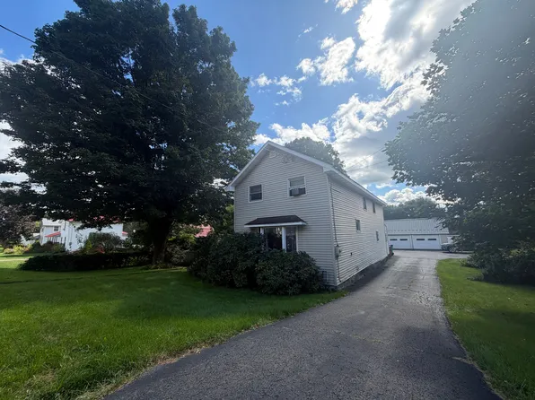 162 Waverly St, Springville, NY 14141