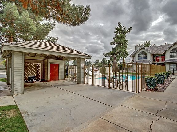 5th image of 20 S Buena Vista Ave Unit 210