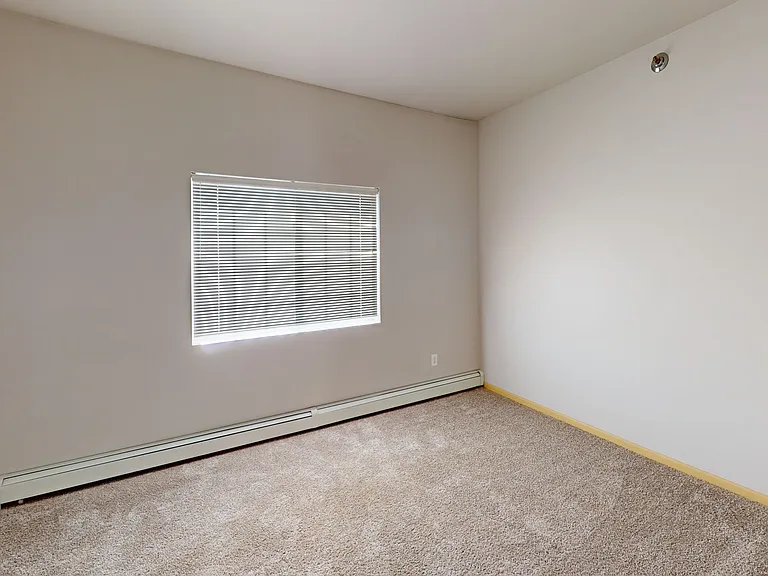 Cascades Apartments — Photo 73