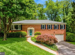 3819 Acosta Rd, Fairfax, VA 22031