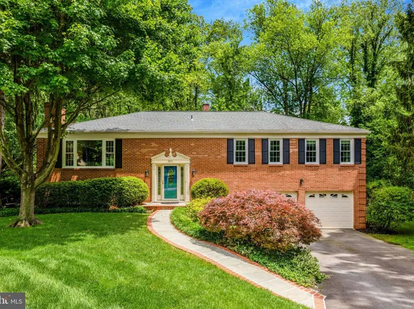 3819 Acosta Rd, Fairfax, VA 22031