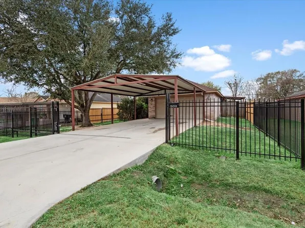 5018 Wilmington St, Houston, TX 77033