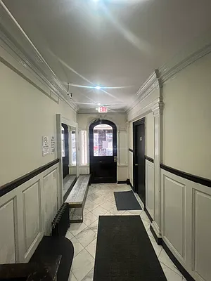 Rented by Oxford Property Group | media 36