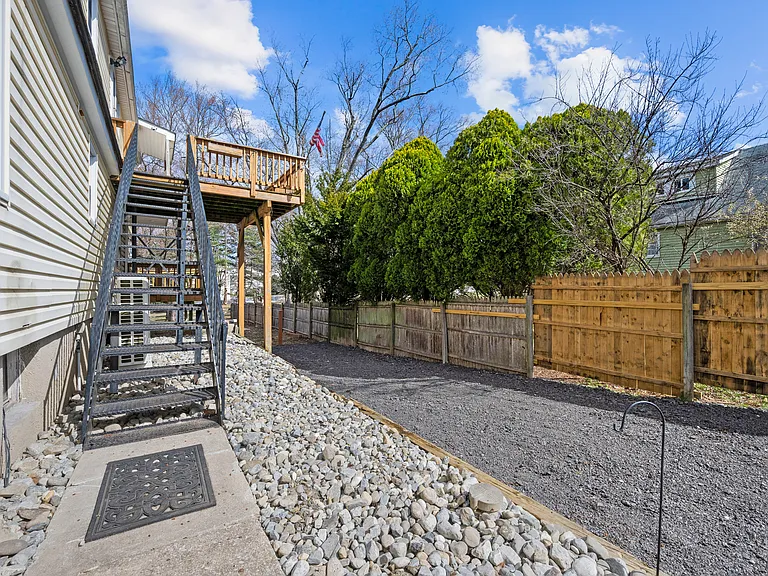 9432 Lyons Mill Rd — Photo 36