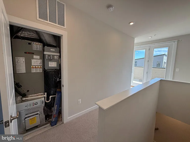 2505 Nicholson St — Photo 36