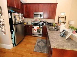 67 Surrey St #11, Brighton, MA 02135