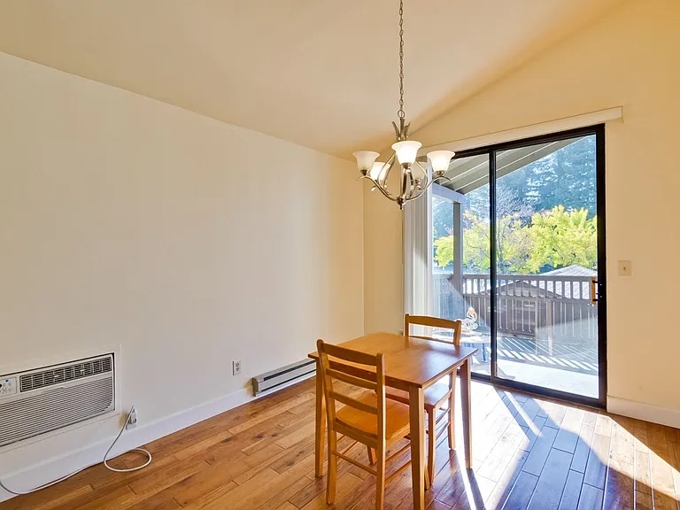 2040 W Middlefield Rd #2 — Photo 7