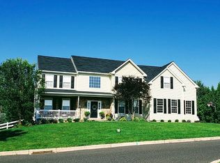 4 Wismer Rd, Schwenksville, PA 19473
