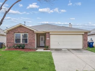 1577 Chivalry Ln, Little Elm, TX