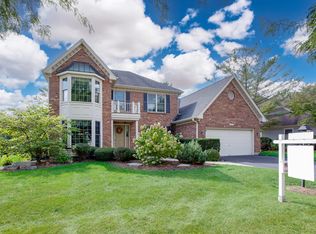 582 Partridge Dr, West Chicago, IL