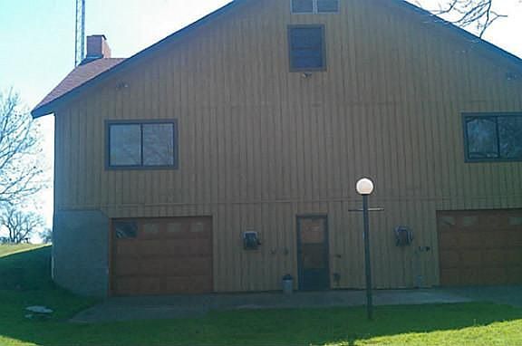 4th image of 2112 Long Creek Ct