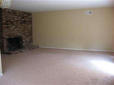 5th image of 6260 Van Noord Ave