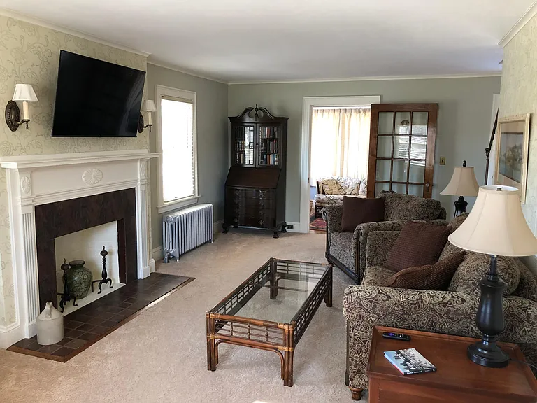 386 Fort Hale Rd — Photo 3