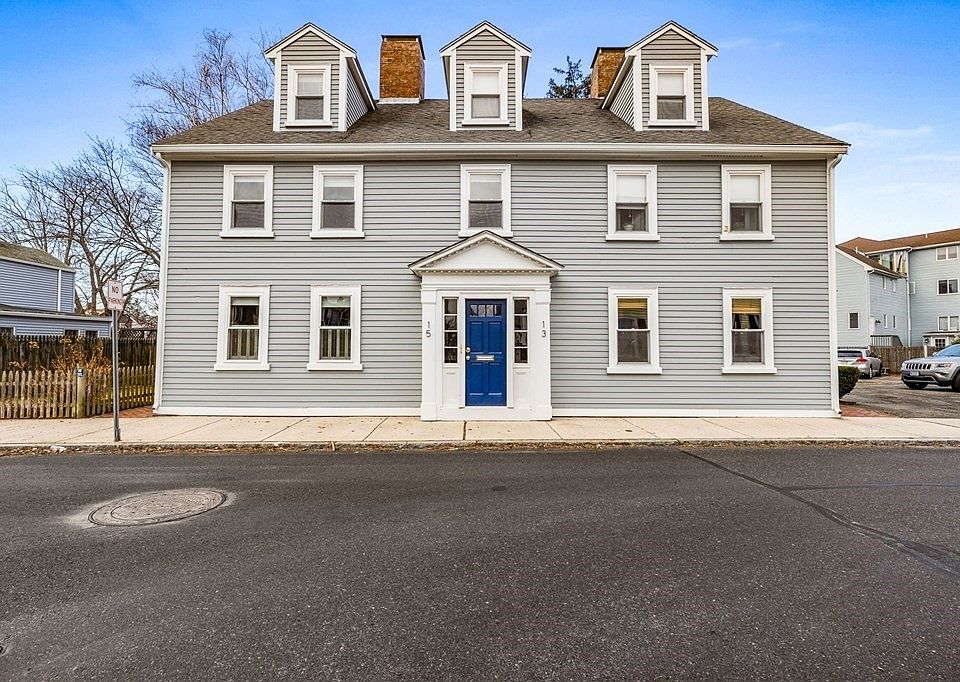 1st image of 13-15 Bartlett St Unit 2