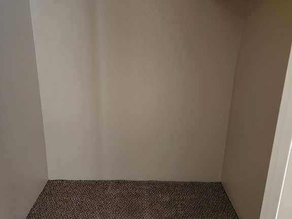 5th image of 311 S Hill St