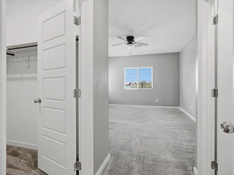 6510 Silver Estates Ave — Photo 12