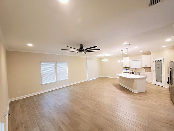 5th image of 3899 Coastal Cove Cir