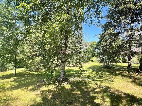 2nd image of 12620 Overlook Rd