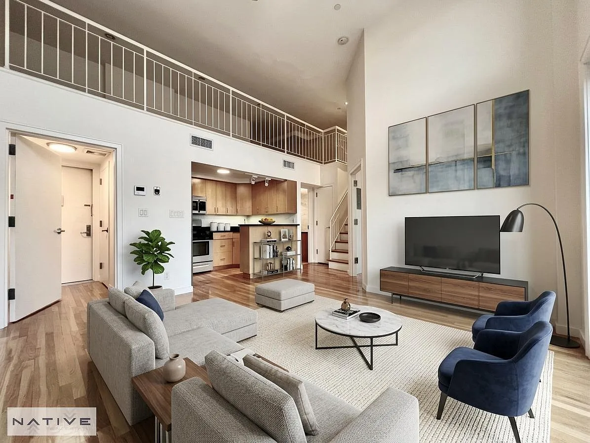 645 Leonard Street — Photo 3