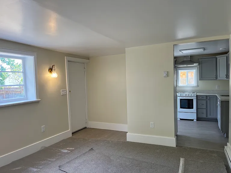 493 Fairview St #3 — Photo 2