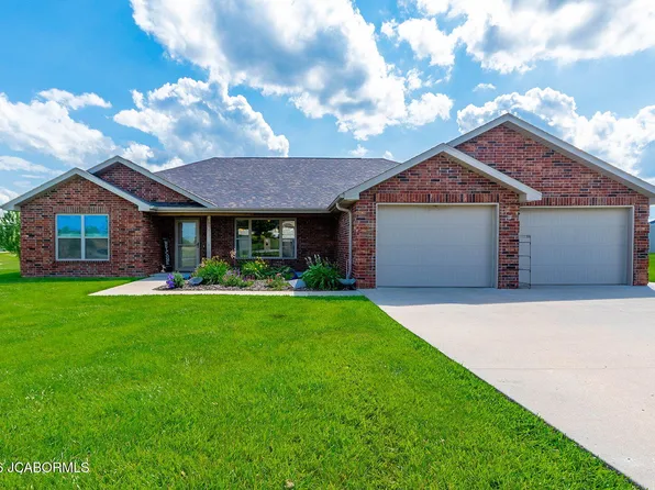 2406 Usonia Dr, Holts Summit, MO 65043