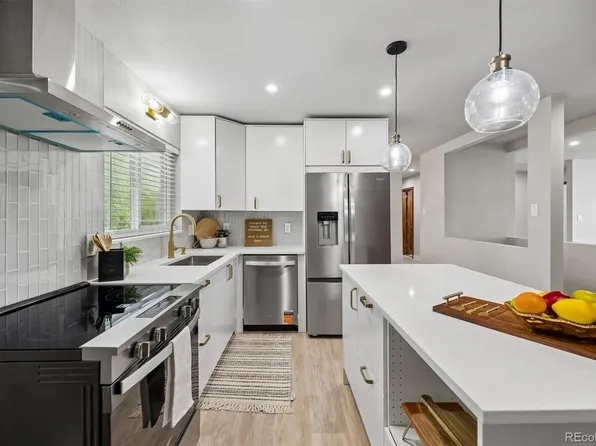 1844 S Wright Street, Lakewood, CO 80228
