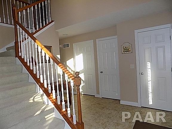 4th image of 2303 W Paddington Ct