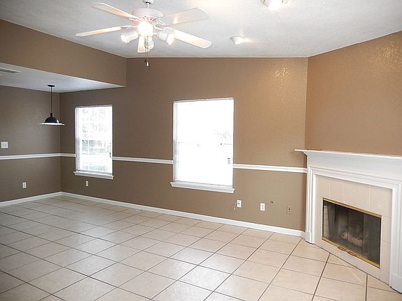 2nd image of 2526 Nugget Ln