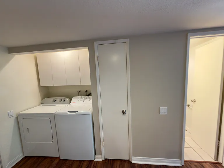 3655 Constellation Rd — Photo 10