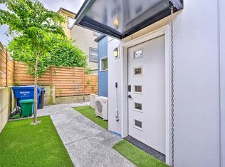 8839 Midvale Ave N #D, Seattle, WA 98103