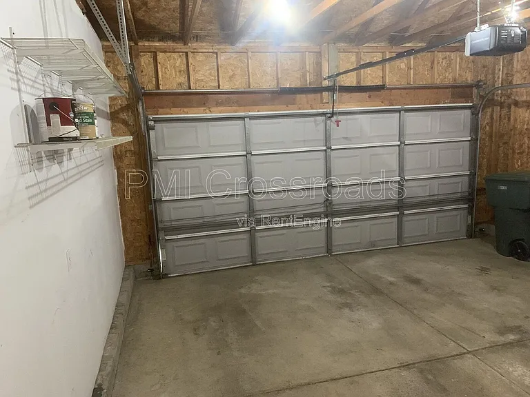 8620 Olenbrook Dr — Photo 37